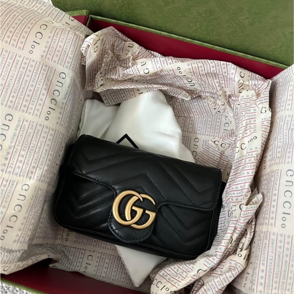 GUCCI MARMONT SUPER MINI BAG - Picture 3 of 3
